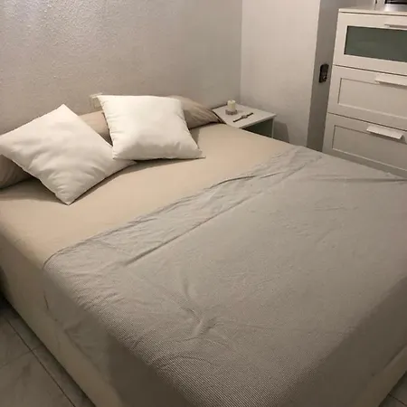 Florazar 3 Apartman *
